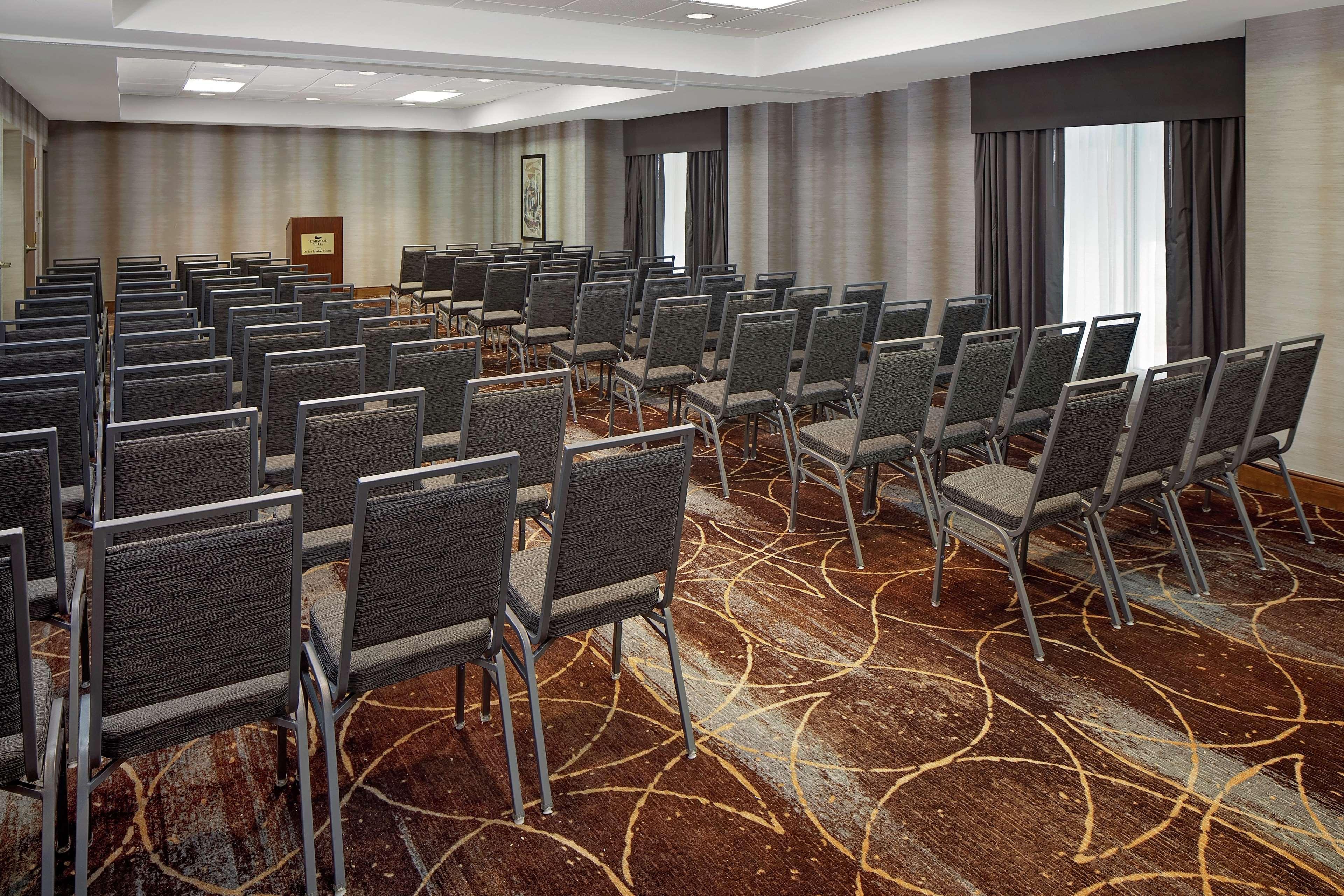 Homewood Suites By Hilton Dallas Market Center Экстерьер фото