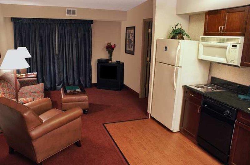 Homewood Suites By Hilton Dallas Market Center Экстерьер фото